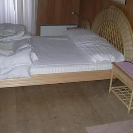 Holiday home Pensiun Tung By Interhome *
